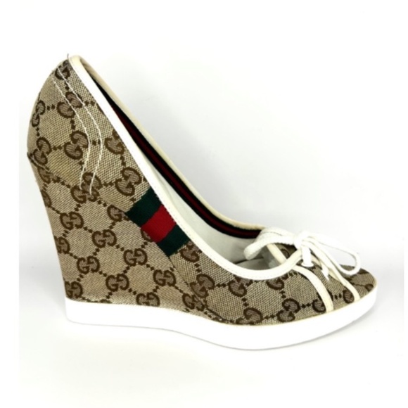 GUCCI Vintage Monogrammed Wedge Sandals | 7 - Picture 1 of 7